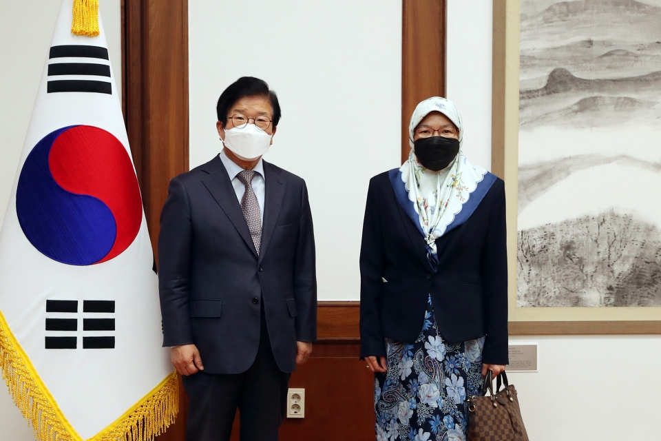 박병석 국회의장, 누리야 주한브루나이대사 예방 받아 [사진=국회사무처]